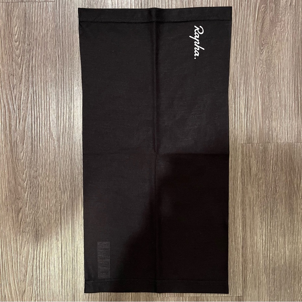 Rapha Lightweight (Primaloft) Cycling Neck Snood - Black/White